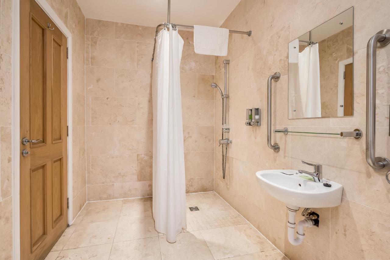 Central Belfast Apartments Harpers Bagian luar foto