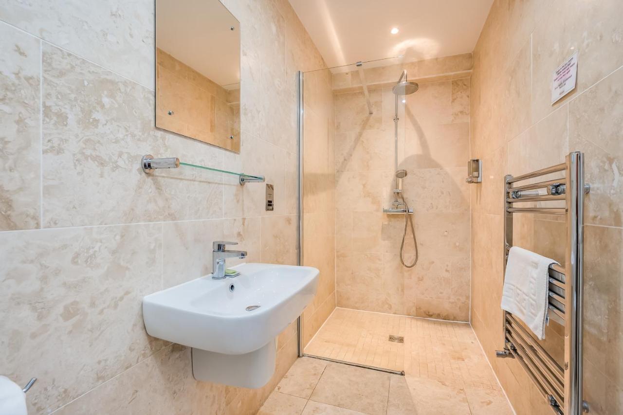 Central Belfast Apartments Harpers Bagian luar foto