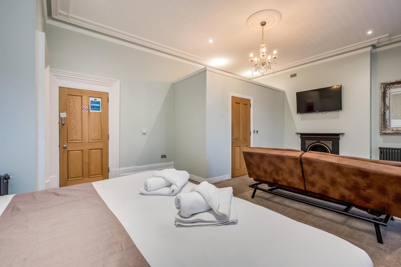 Central Belfast Apartments Harpers Bagian luar foto