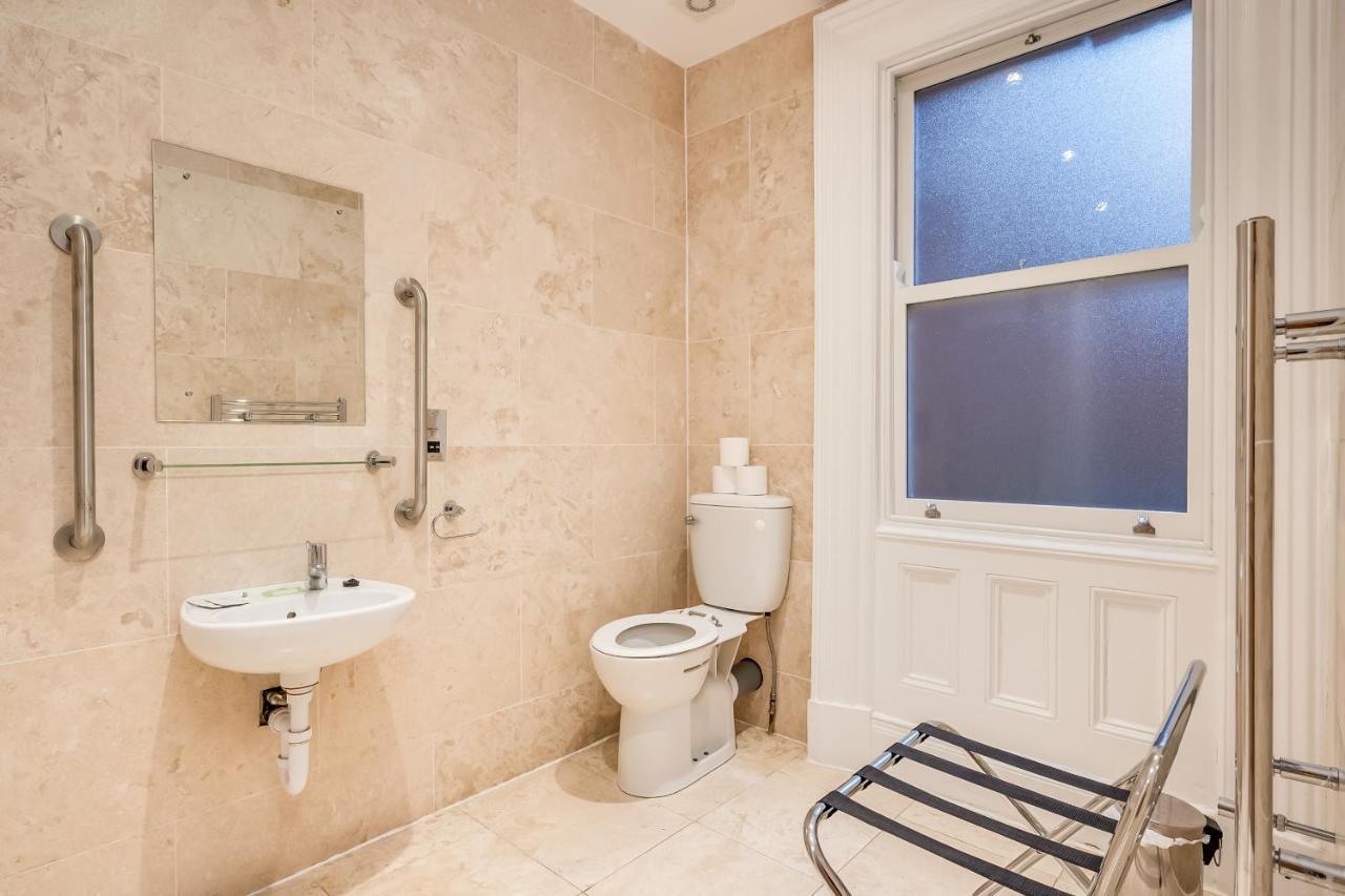 Central Belfast Apartments Harpers Bagian luar foto